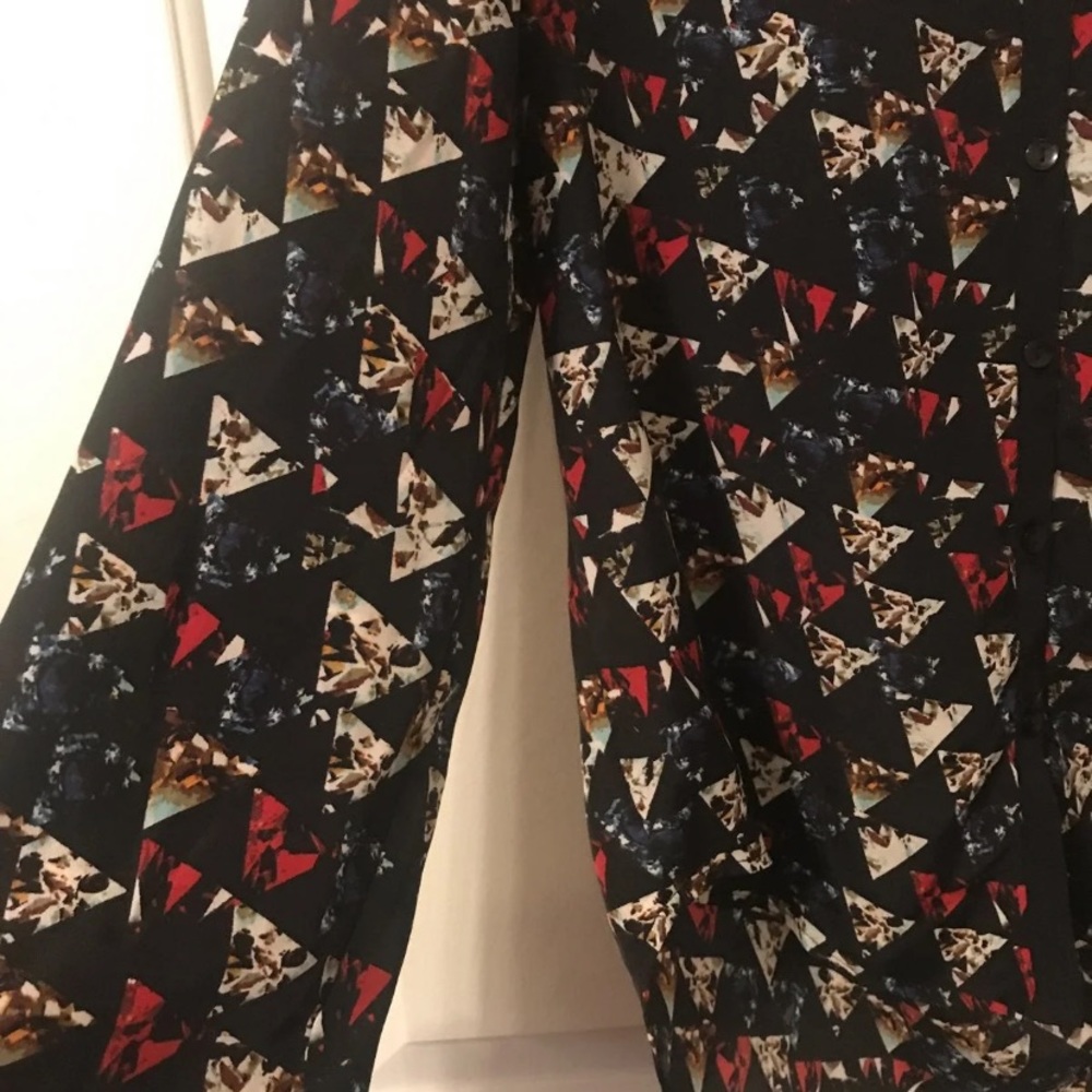 Blouse - Picture 2 of 6